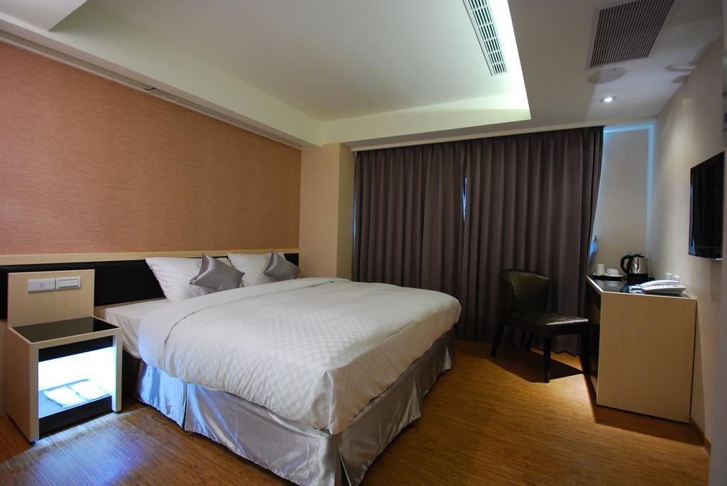 Hotel 欣欣旅店 Taipéi Habitación foto