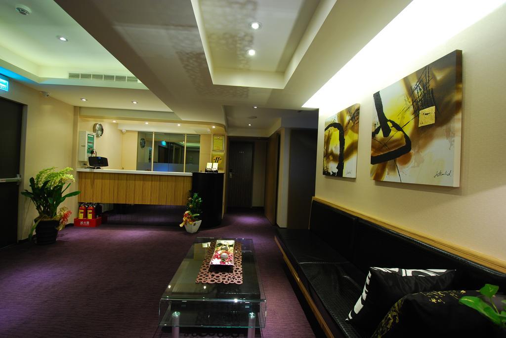 Hotel 欣欣旅店 Taipéi Exterior foto